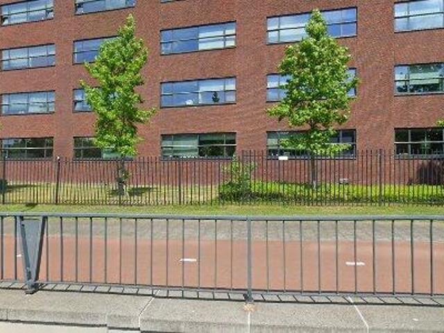 Bedrijfspand te huur in Centrum, Breda