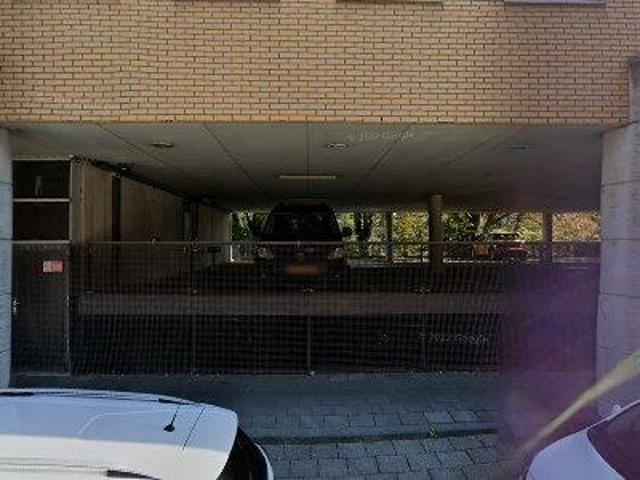 Bedrijfspand te huur in Centrum, Groningen