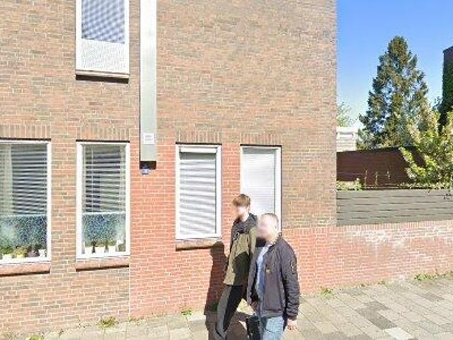 Bedrijfspand te huur in Korrewegwijk, Groningen