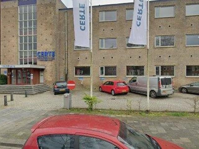 Bedrijfspand te huur in Oosterparkwijk, Groningen