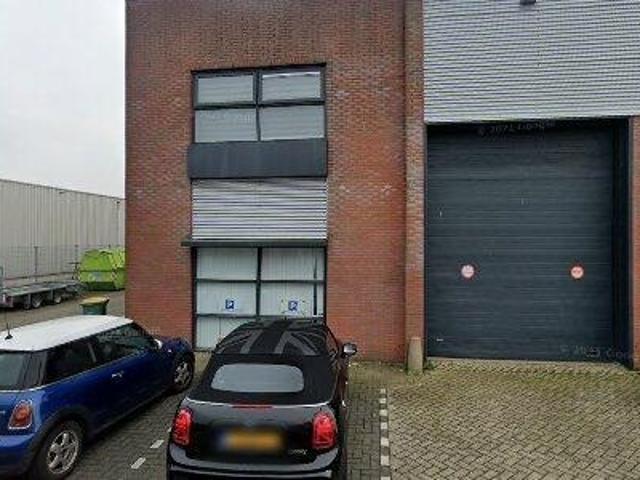 Bedrijfspand te huur in Oostpoort, Haarlem