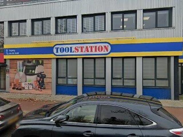 Bedrijfspand te huur in Oostpoort, Haarlem