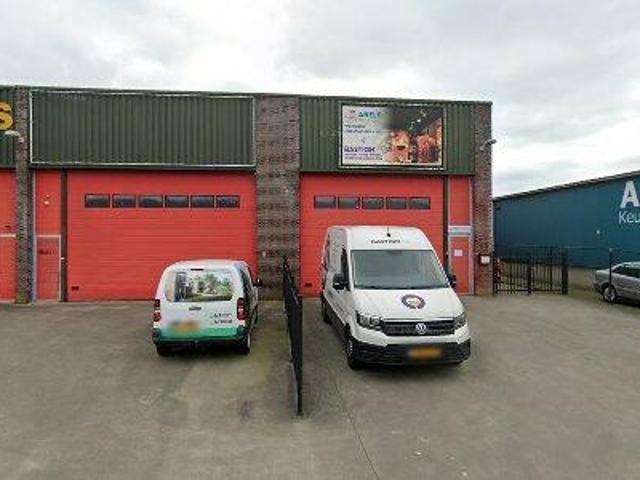 Bedrijfspand te huur in Heumen, Gelderland