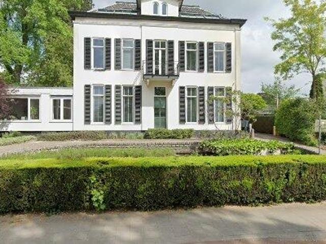 Bedrijfspand te huur in Velp, Gelderland