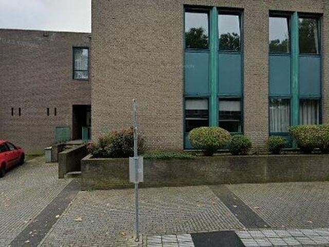Bedrijfspand te huur in Herkenbosch, Limburg