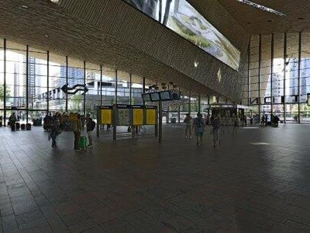 Bedrijfspand te huur in Centrum, Rotterdam