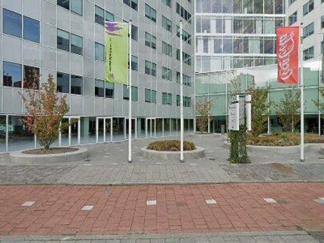 Bedrijfspand te huur in Oosterflank, Rotterdam