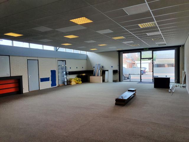 Bedrijfspand te huur in Vlissingen, Zeeland