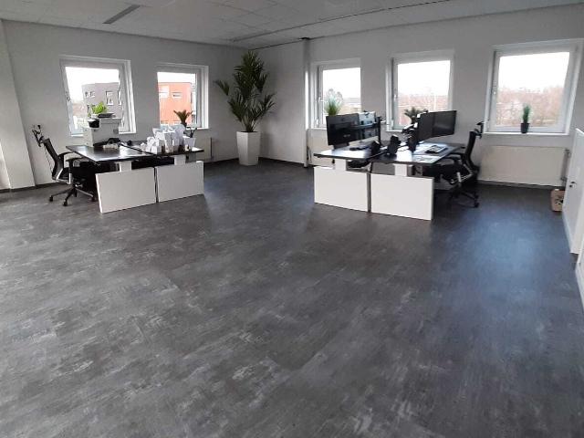 Bedrijfspand te huur in Emmen, Drenthe