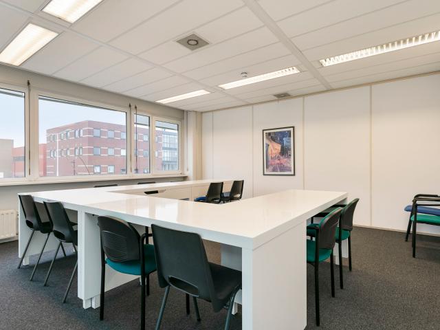 Bedrijfspand te huur in Schiekamp, Spijkenisse