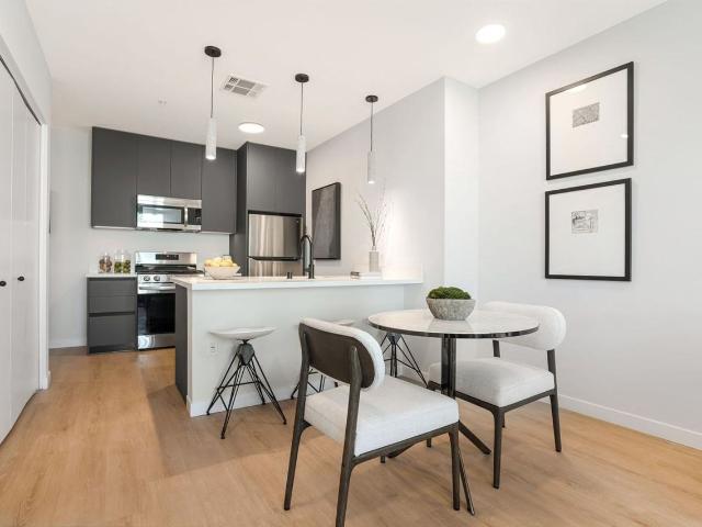 Apartment for rent in Harbor City, Canoga Park