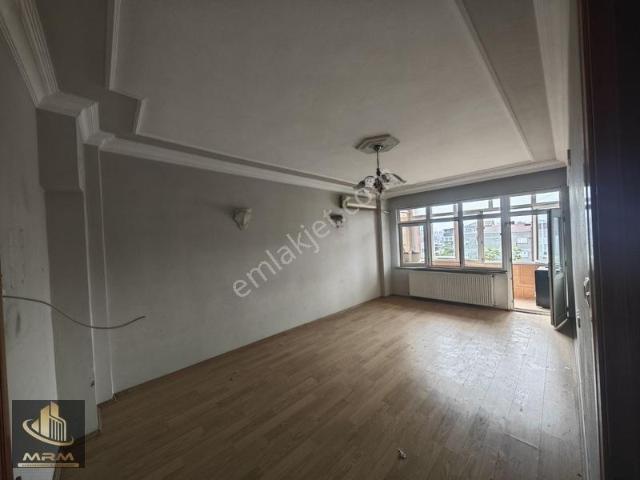 Zübeyde Hanım Mahallesi, Sultangazi içerisinde kiralık mülk