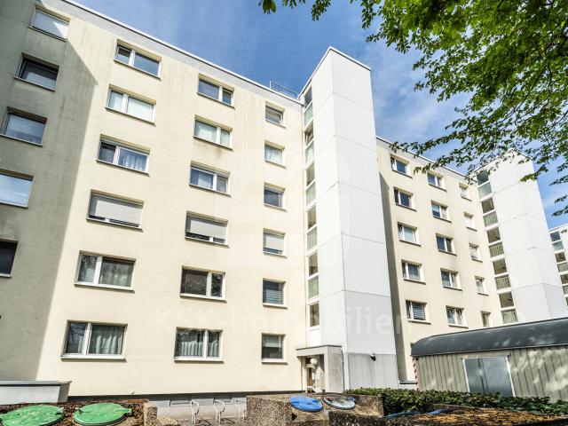 Wohnung kaufen in Zündorf, Köln