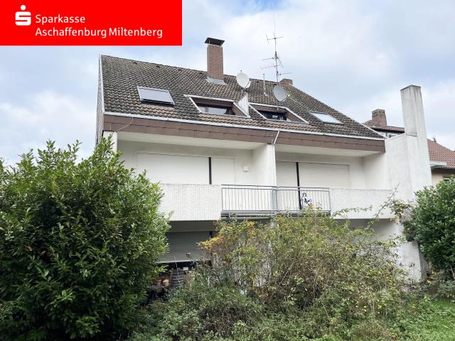 Dachgeschosswohnung kaufen in Schweinheim, Aschaffenburg