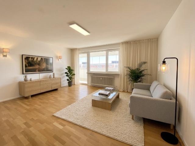 Dachgeschosswohnung kaufen in Thalkirchen-Obersendling-Forstenried-Fürstenried-Solln, München