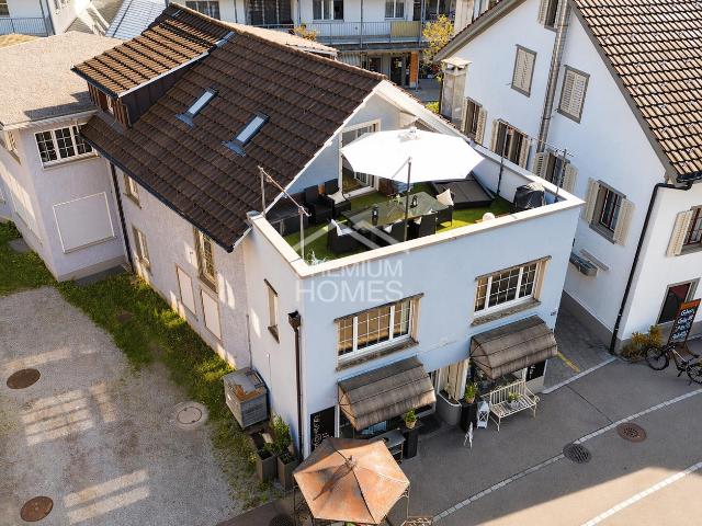 Mehrfamilienhaus kaufen in Pfäffikon (SZ), Zürich