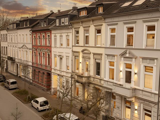 Wohnung kaufen in Cracau, Krefeld