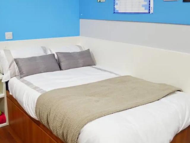 Apartment for rent in Haddon, East Midlands