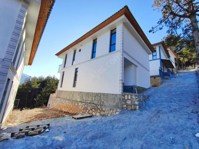 Tarsus, Mersin içerisinde satılık Villa