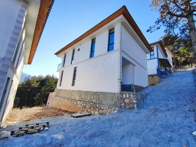 Tarsus, Mersin içerisinde satılık Villa