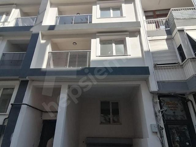 Karşiyaka, İzmir içerisinde satılık mülk
