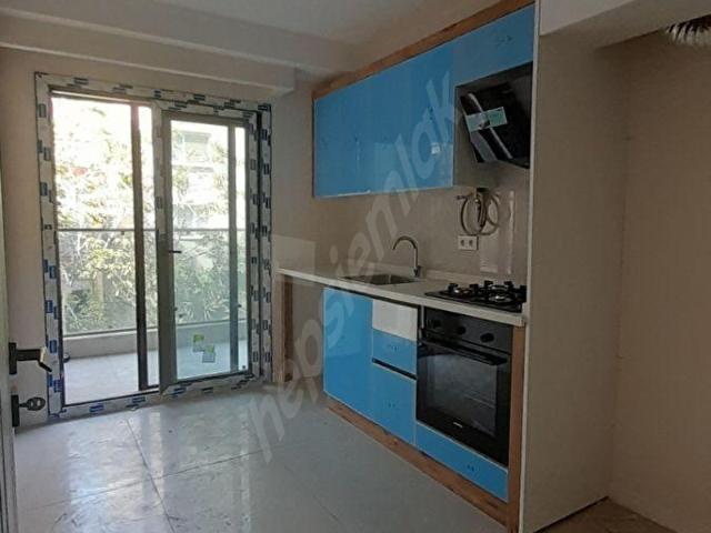 Karşiyaka, İzmir içerisinde satılık mülk
