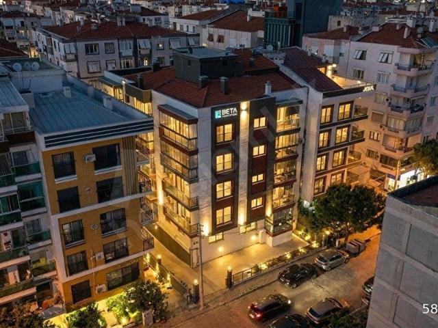 Karşiyaka, İzmir içerisinde satılık mülk