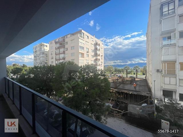 Karşiyaka, İzmir içerisinde satılık mülk