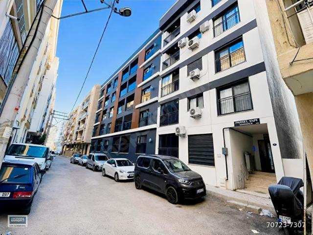 Karşiyaka, İzmir içerisinde satılık mülk