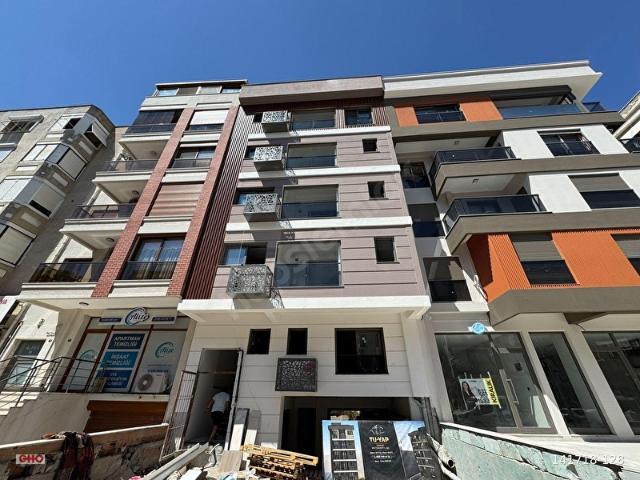 Karşiyaka, İzmir içerisinde satılık mülk