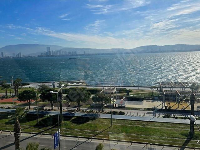 Karşiyaka, İzmir içerisinde satılık Daire