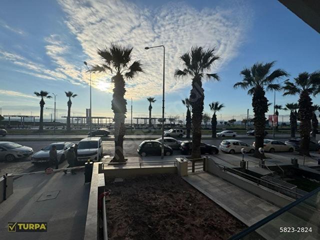 Karşiyaka, İzmir içerisinde satılık mülk