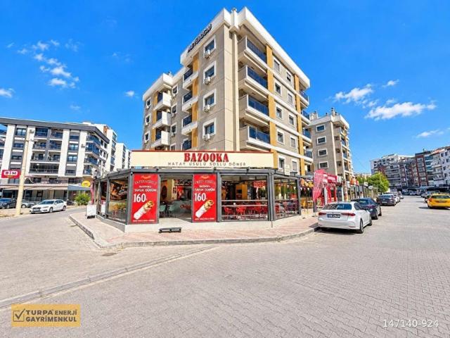 Yalı Mahallesi, Karşıyaka içerisinde satılık Dükkan