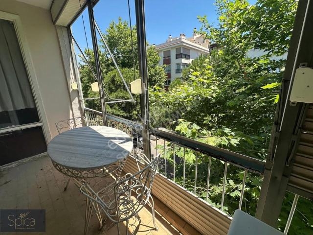Karşiyaka, İzmir içerisinde kiralık mülk