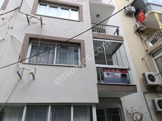 Aksoy Mahallesi, Karşıyaka içerisinde satılık mülk