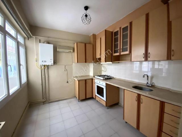 Donanmacı Mahallesi, Karşıyaka içerisinde kiralık mülk