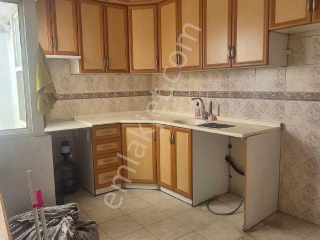 Karşiyaka, İzmir içerisinde kiralık mülk