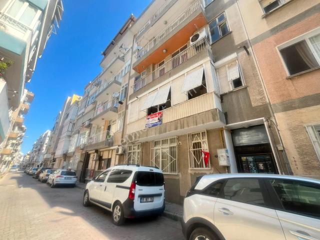 Karşiyaka, İzmir içerisinde satılık mülk