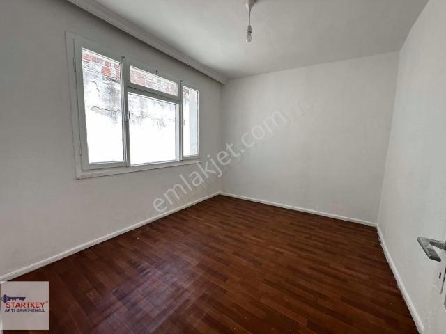 Karşiyaka, İzmir içerisinde kiralık mülk