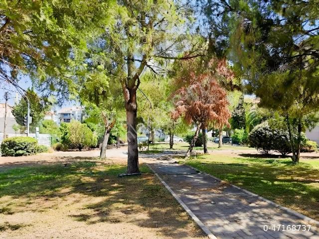 Atakent Mahallesi, Karşıyaka içerisinde kiralık mülk
