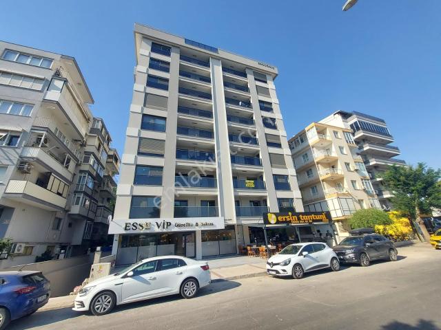 Karşiyaka, İzmir içerisinde kiralık mülk