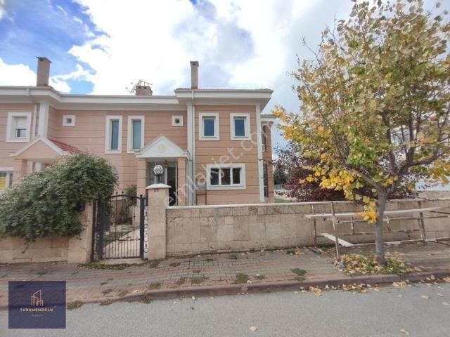 Başarı Villaları, Sivas Merkez içerisinde kiralık Villa