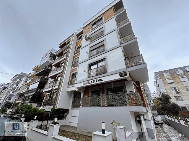 Karşiyaka, İzmir içerisinde satılık mülk