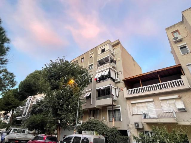 Bahçelievler Mahallesi, Karşıyaka içerisinde kiralık mülk