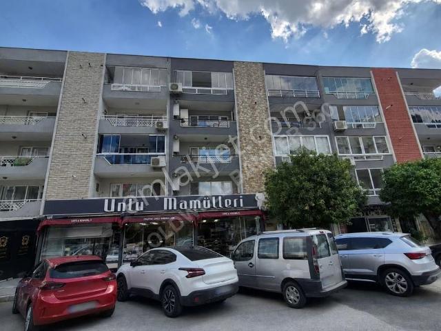 Karşiyaka, İzmir içerisinde satılık mülk