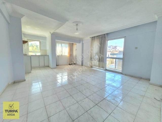 Bahariye Mahallesi, Karşıyaka içerisinde kiralık mülk