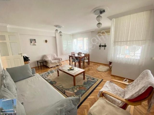 Karşiyaka, İzmir içerisinde kiralık mülk
