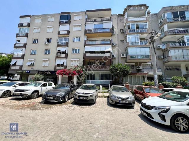 Karşiyaka, İzmir içerisinde kiralık mülk
