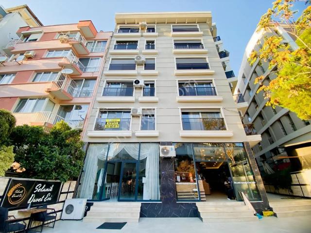 Bahriye Üçok Mahallesi, Karşıyaka içerisinde kiralık mülk