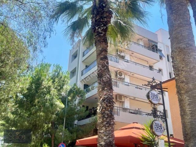 Bostanlı Mahallesi, Karşıyaka içerisinde satılık mülk